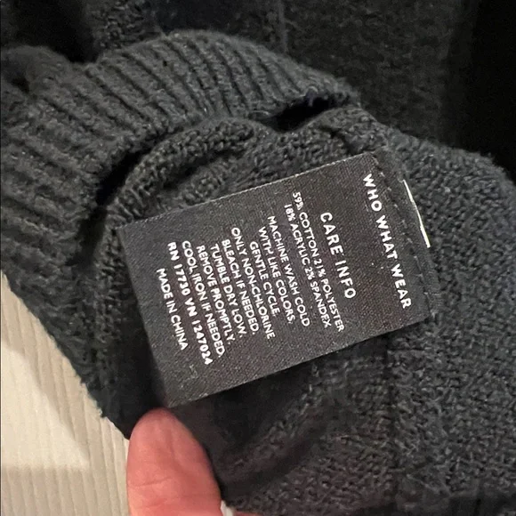 WHO WHAT WEAR Black Ruffle Sleeve Sweater - Picture 6 of 6